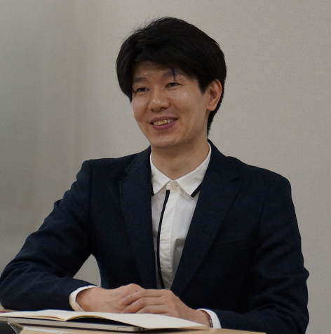 山本 啓二氏